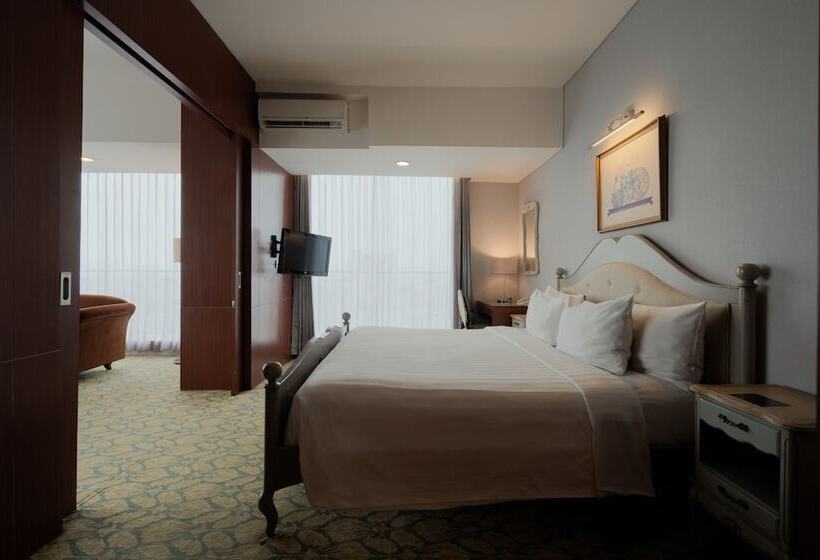 סוויטה אקזקיוטיב, The Capital Hotel Surabaya