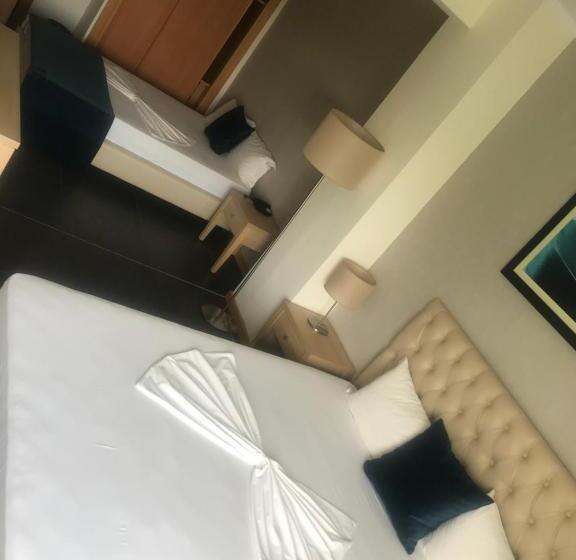 اتاق استاندارد چهار تخته, Vivi