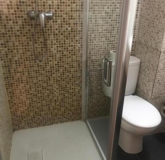 اتاق سوپریور, Vivi