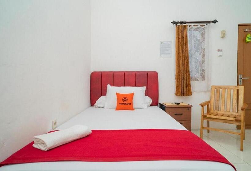 스탠다드 싱글 룸, Koolkost Syariah Near Jalan Ahmad Yani Banjarmasin 2