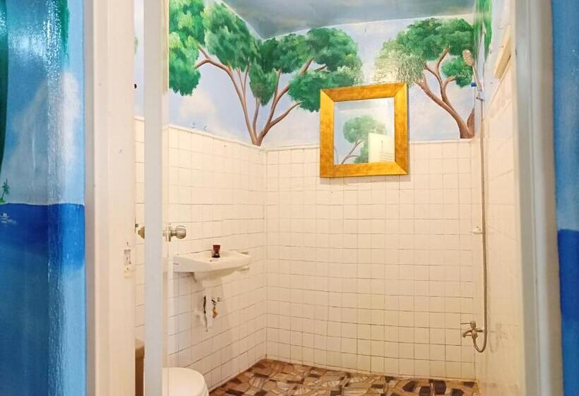 تختخواب در اتاق مشترک, Villa Atlas Guesthouse