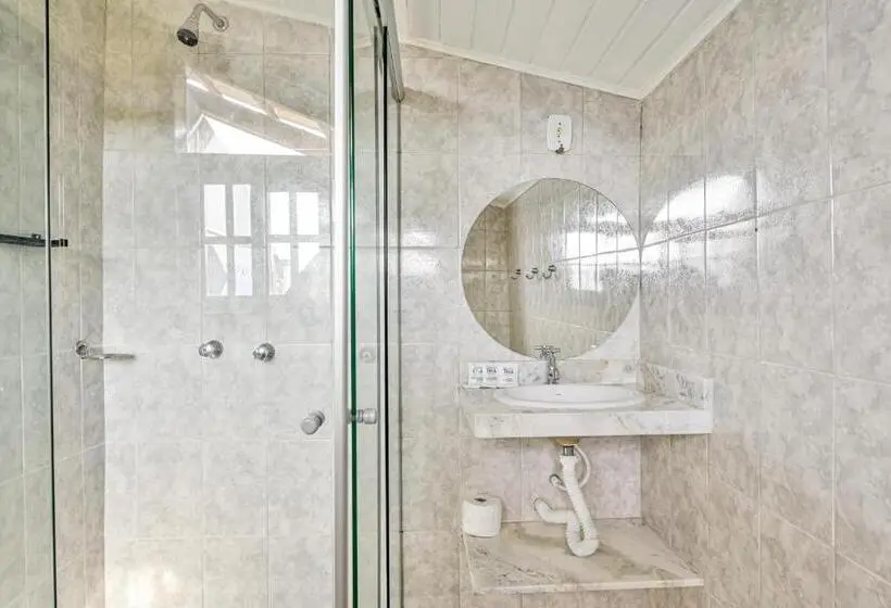 Deluxe Kolmen Hengen Huone, Pousada Da Tina