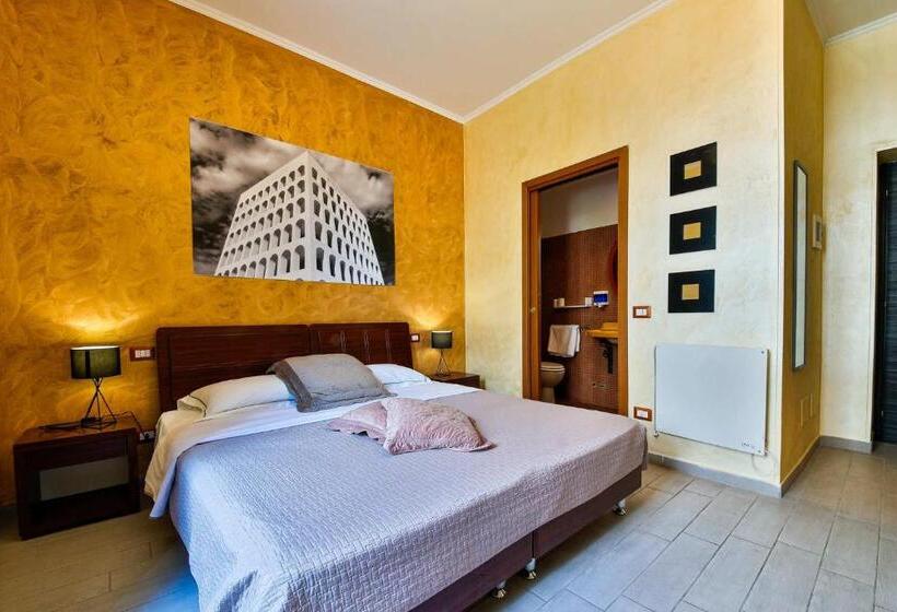 اتاق لوکس سه تخته, E Room 42