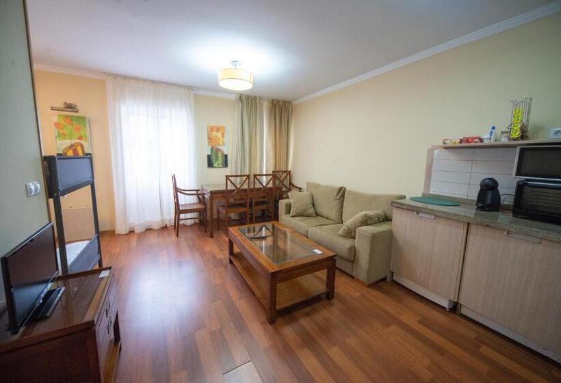 חדר משפתחתי סופריור, Cabalo Furado Tui