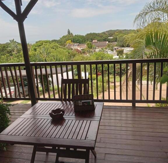 غرفة ديلوكس مزودة بشرفة, The Thatch Hide