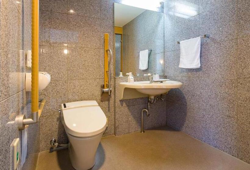 חדר סטנדרט מותאם לאדם עם מוגבלויות, Toyoko Inn Ueda Ekimae