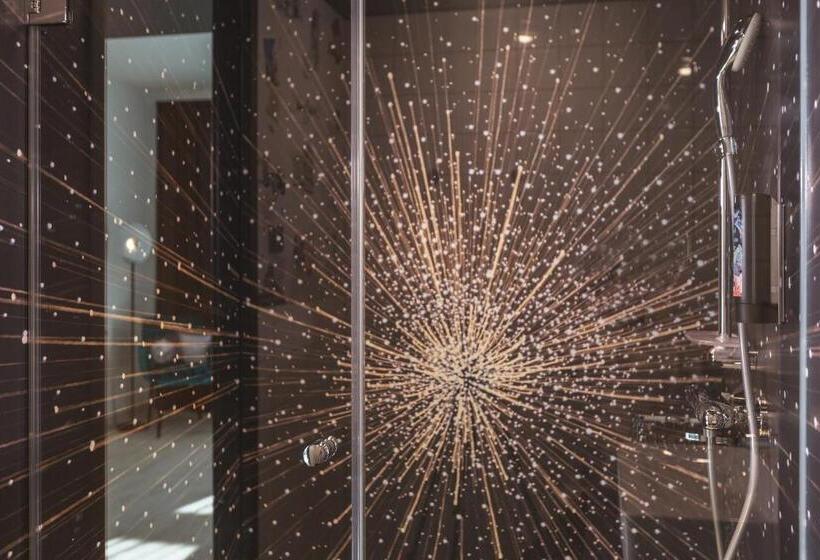 Студия Стандарт, Holiday Inn The Niu Star Sindelfingen, An Ihg