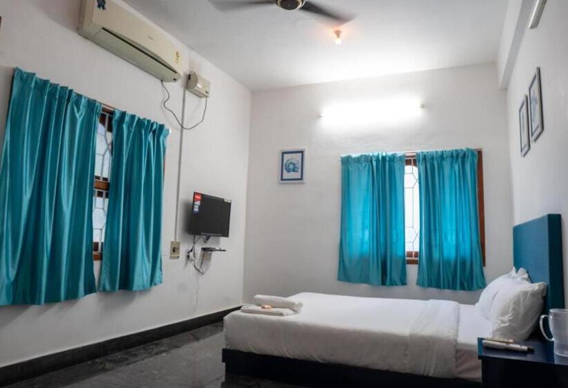 اتاق لوکس, Deer Suites And Spa  Rock Beach White Town Zone , French Quarter, Pondicherry