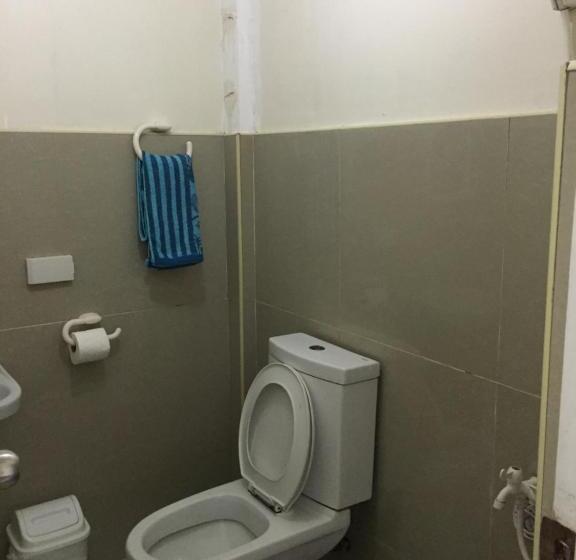 اتاق خانوادگی, Amor En Beach House