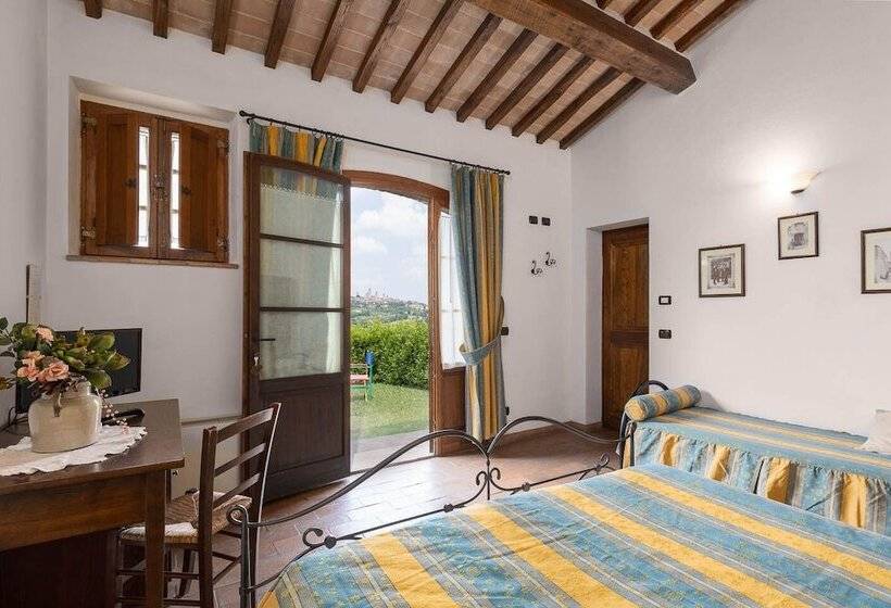 חדר סטנדרט לשלושה, Agriturismo Il Casolare Di Bucciano