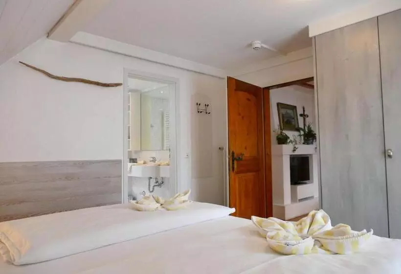 スーペリアールーム, Altstadt Hotel Zum Hechten