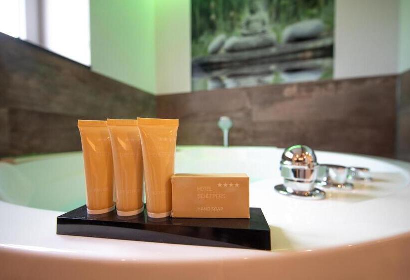 Номен Superior с Гидромассажем, Boutique Hotel Scheepers