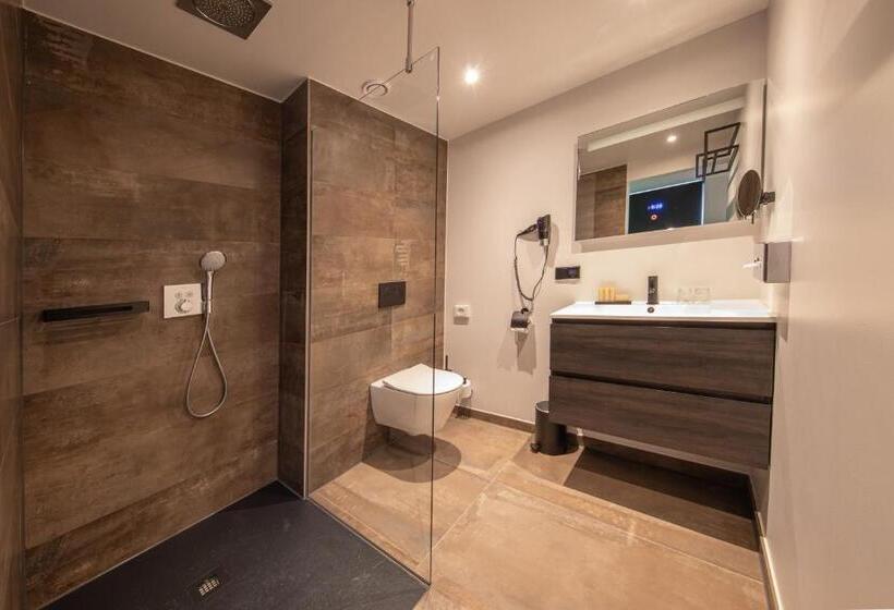 اتاق سوپریور با وان آب گرم, Boutique Hotel Scheepers