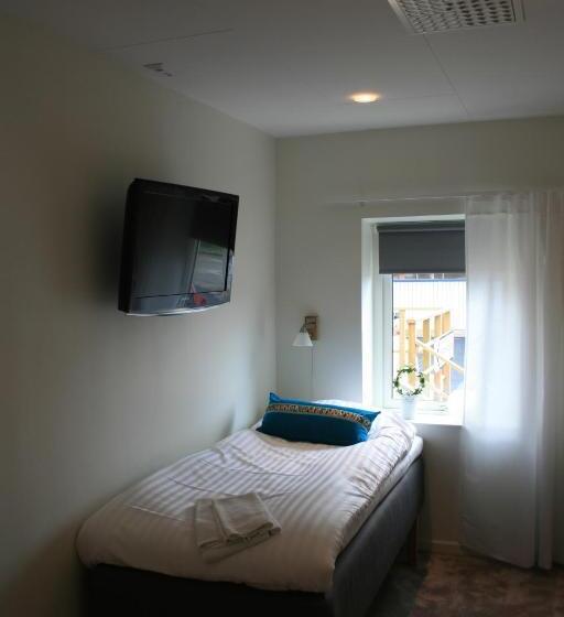 Номер Стандарт Индивидуальный, Flygplatshotellet