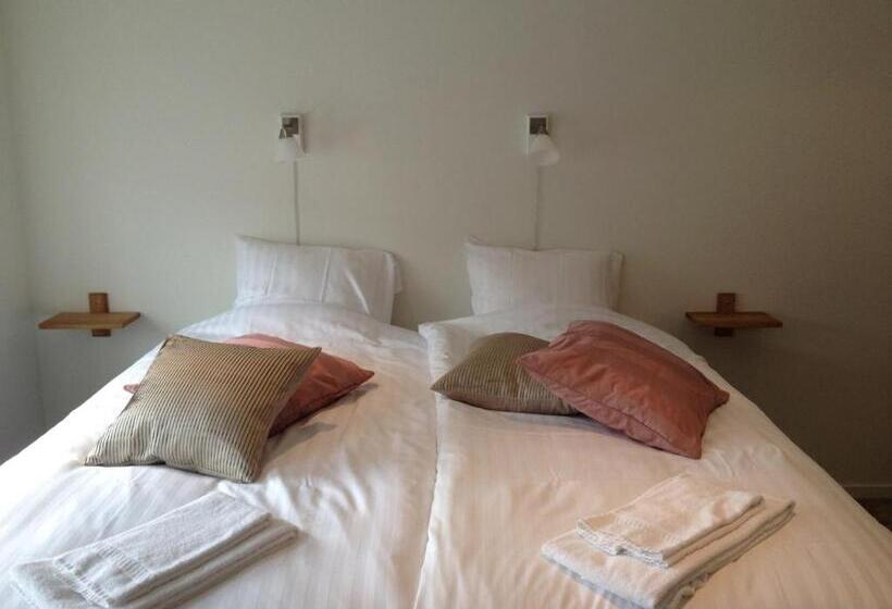 Номер Стандарт, Flygplatshotellet