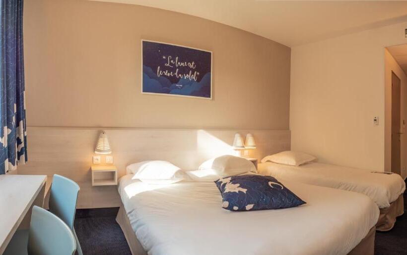 四人标准间, Ace Hotel Riom