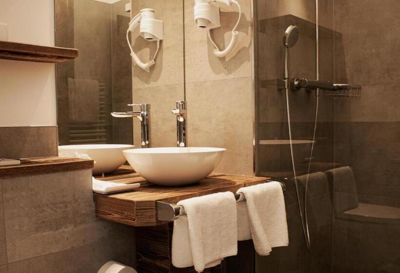 Люкс Классика, Almwirt