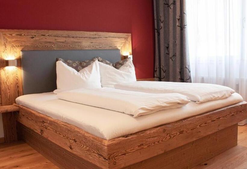 Люкс Классика, Almwirt