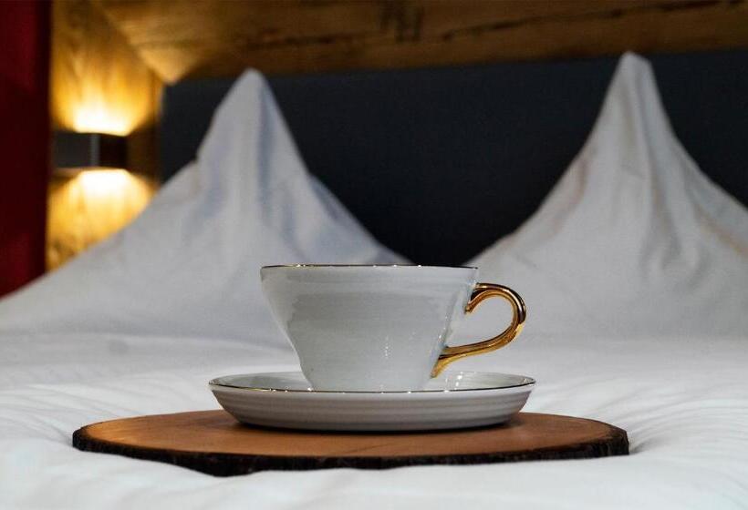 Люкс Классика, Almwirt