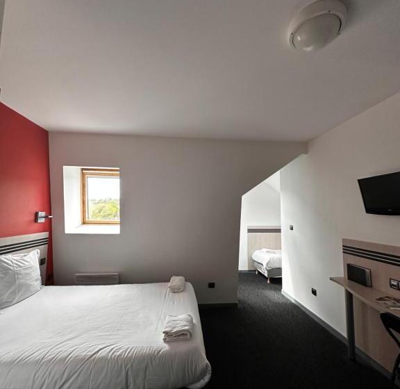 غرفة قياسية ثلاثية, Brit Hotel La Ferté Sous Jouarre