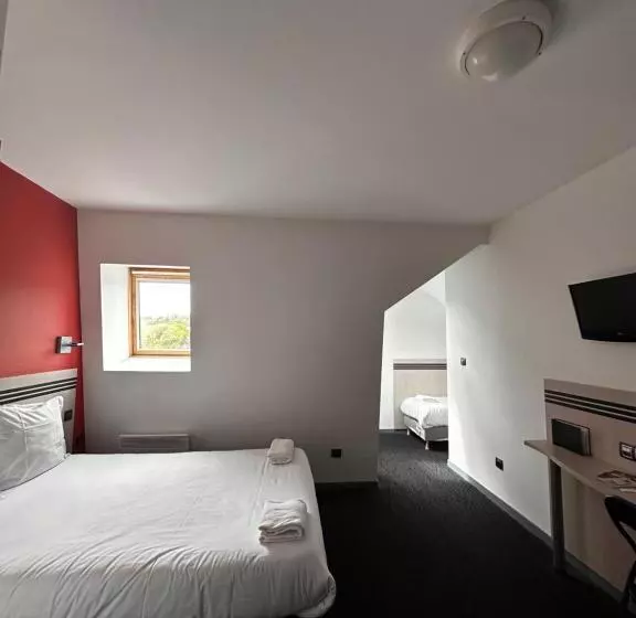 スタンダードトリプルルーム, Brit Hotel La Ferté Sous Jouarre