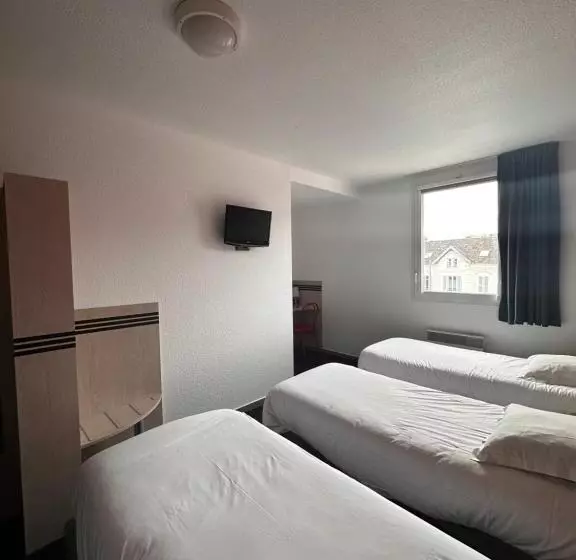 スタンダードトリプルルーム, Brit Hotel La Ferté Sous Jouarre