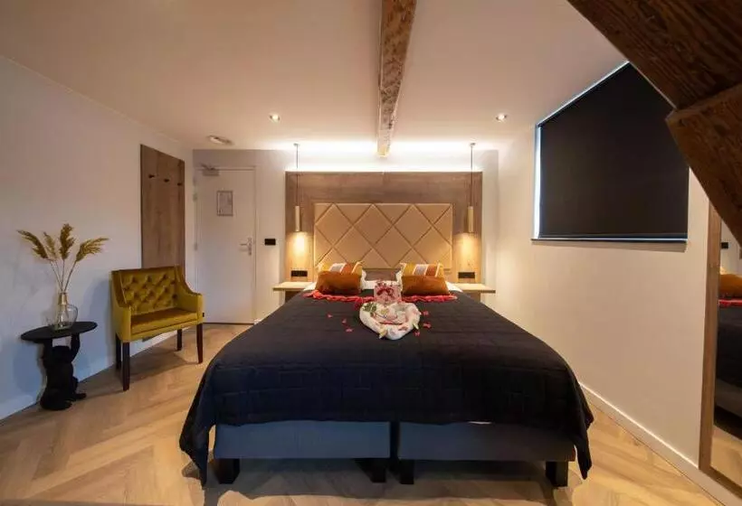 バスタブ付きスーペリアールーム, Boutique Hotel Scheepers