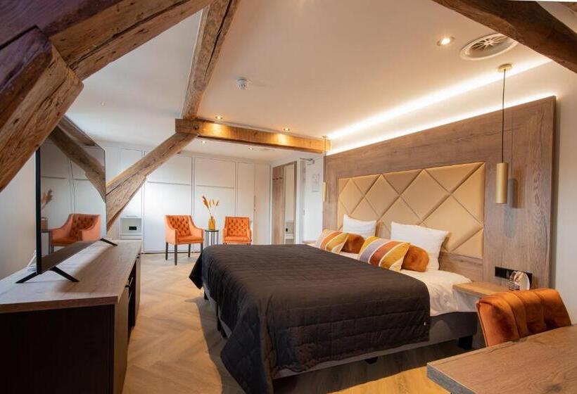 Номен Superior с Гидромассажем, Boutique Hotel Scheepers