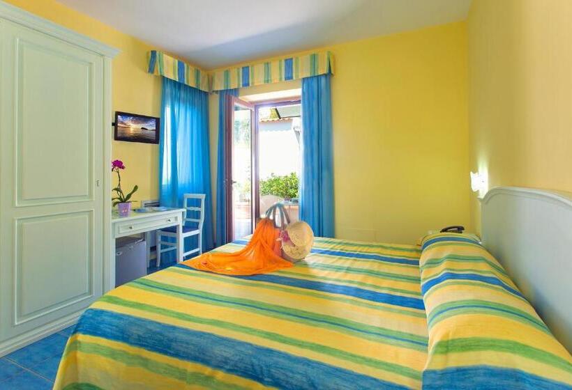 수피리어 테라스 룸, Cava Dell'isola