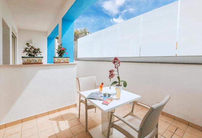 스탠다드 룸, Cava Dell'isola