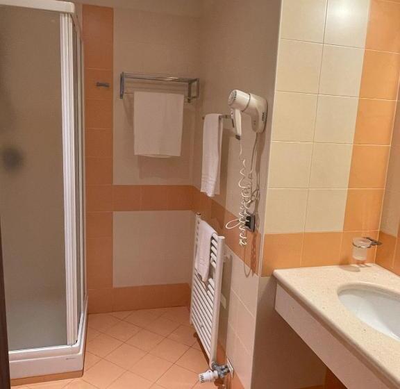 수피리어 룸, Corte Quadri