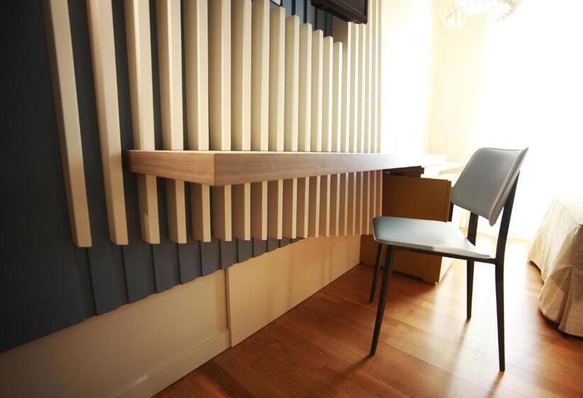 스탠다드 룸, Corte Quadri