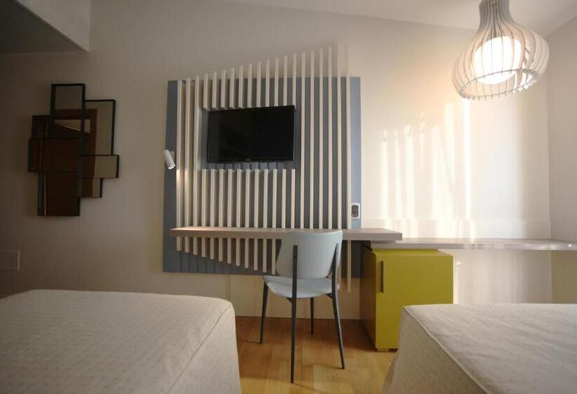 스탠다드 룸, Corte Quadri