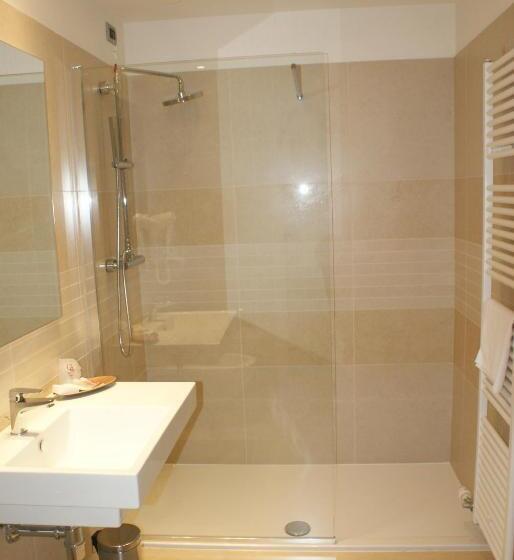 이그제큐티브 룸, Corte Quadri