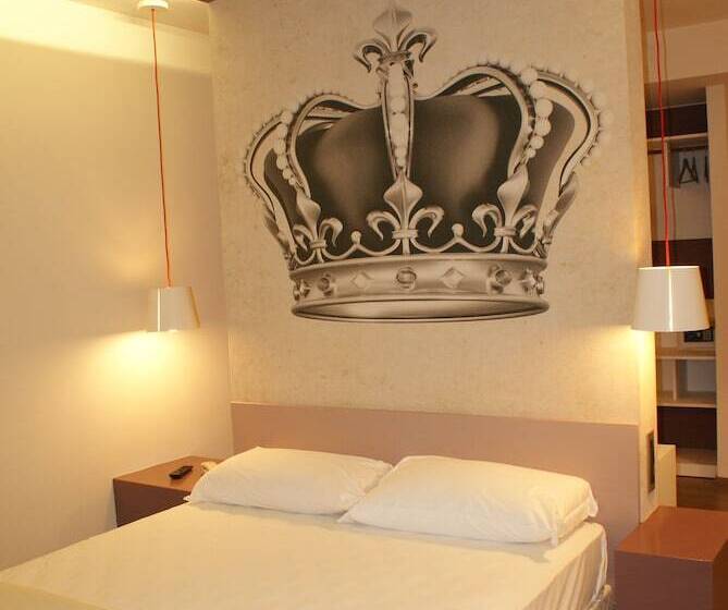 디럭스 룸, Corte Quadri