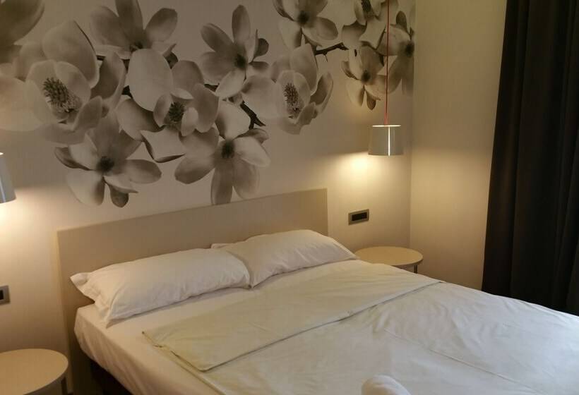 스탠다드 룸, Corte Quadri