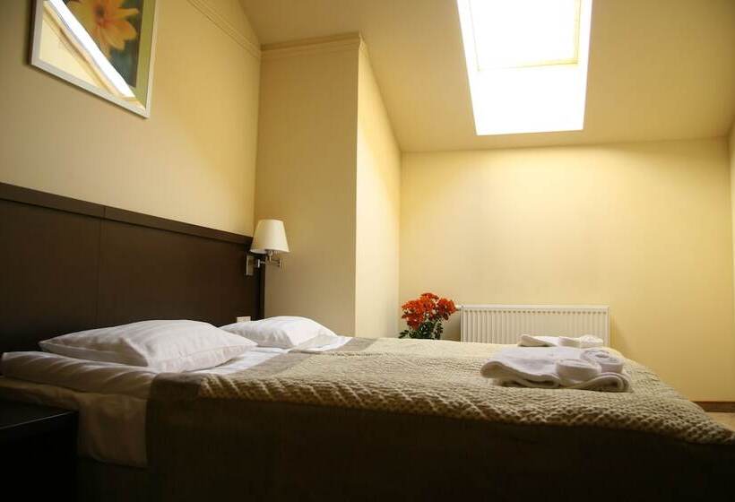 استودیوی استاندارد, Elbrus Spa & Wellness