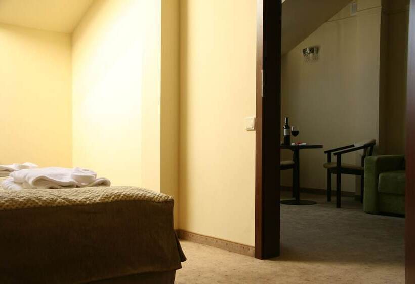 إستوديو قياسى, Elbrus Spa & Wellness