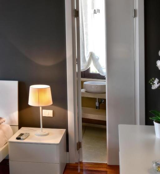 ２ベッドルームアパートメント, Exclusive