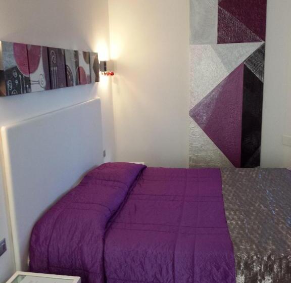 スタンダードルーム, Exclusive