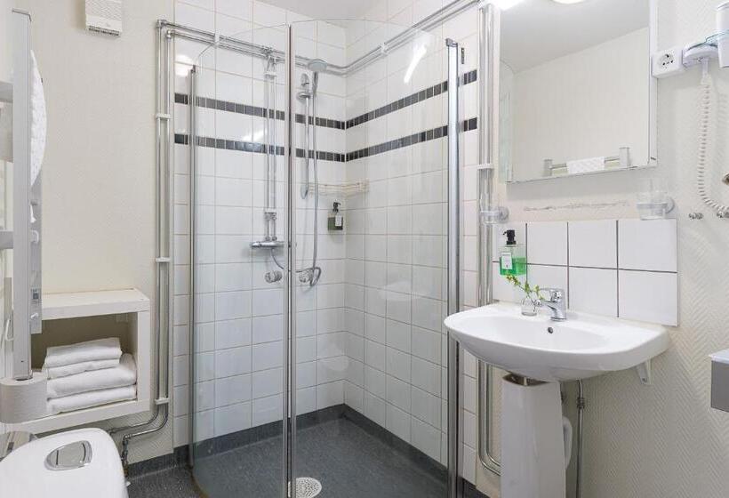 חדר סופריור, Fagersta Wardshuset C. Dickens