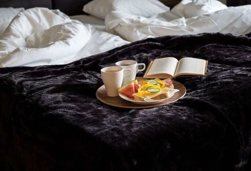 חדר סופריור, Fagersta Wardshuset C. Dickens