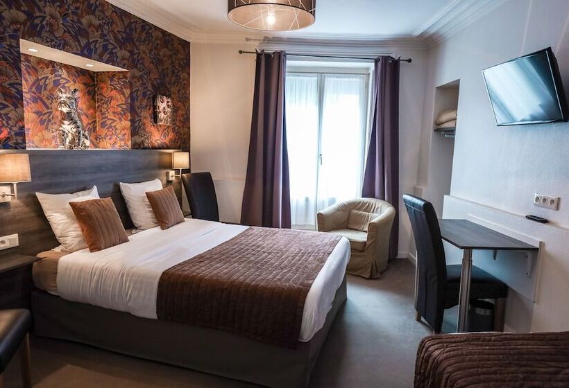 수피리어 트리플 룸, Hôtel De La T.a