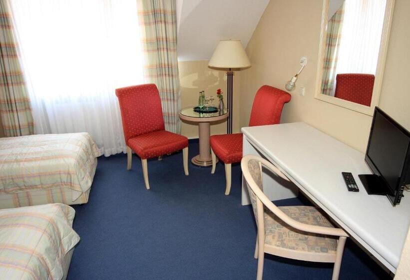 기본룸, Ilmenauer Hof