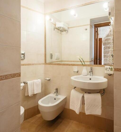 סוויטה, L Arcangelo   Boutique