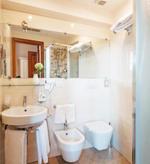 חדר סטנדרט נוף לים עם טרסה, L Arcangelo   Boutique