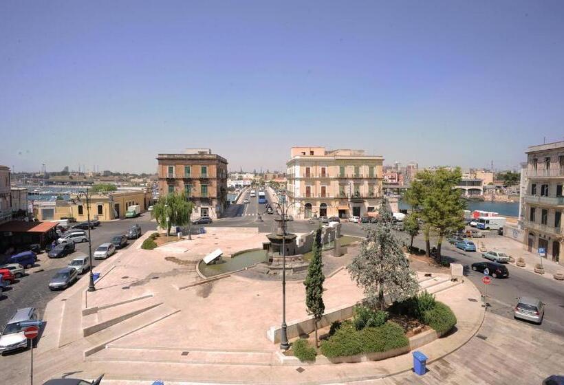 חדר סטנדרט נוף לים עם טרסה, L Arcangelo   Boutique