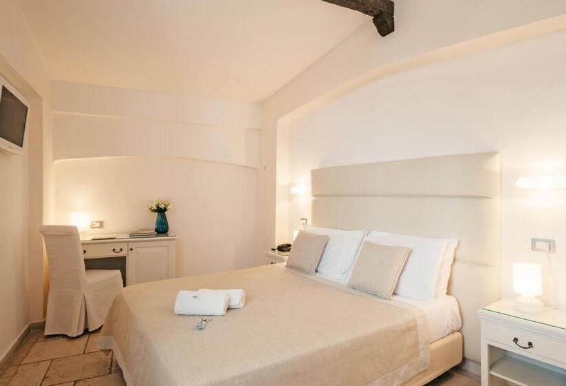 חדר סטנדרט נוף לים עם טרסה, L Arcangelo   Boutique