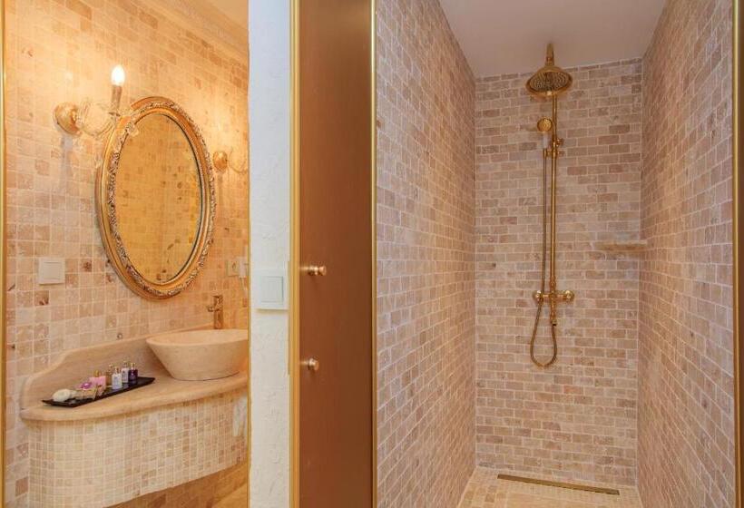 带海景的复工套房, Lukka Exclusive Hotel – Adult Only +12