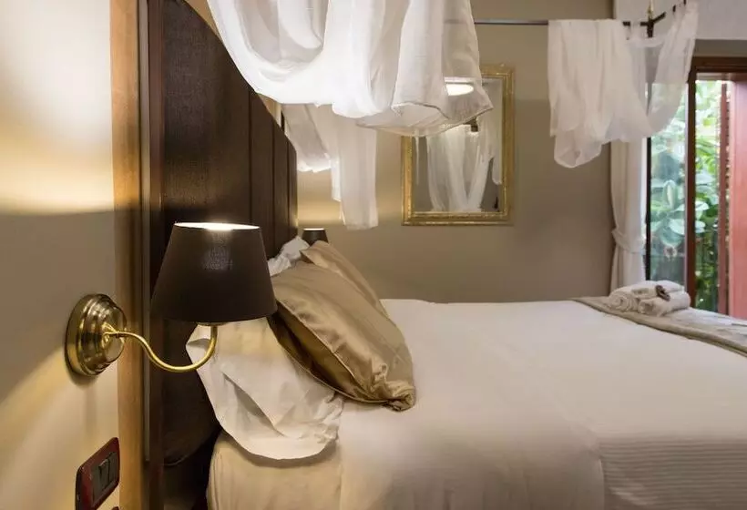Chambre Supérieure, Oro